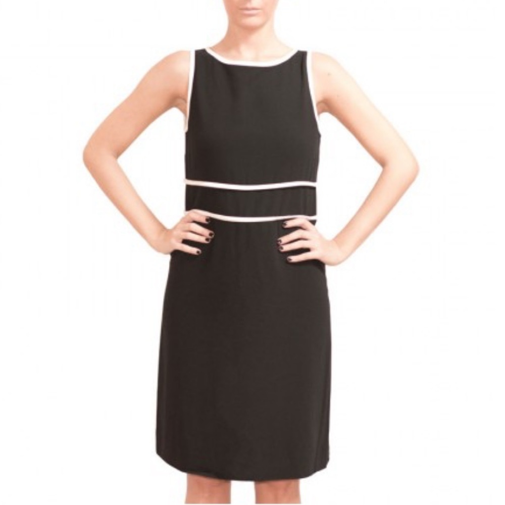 Red Valentino black dress with white piping sleeveless size 40 New with tag